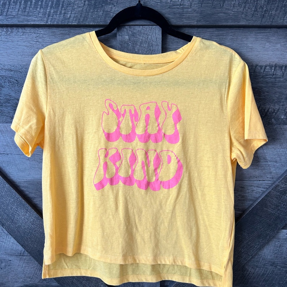 Graphic Tee with Pink 'Stay Kind' Print